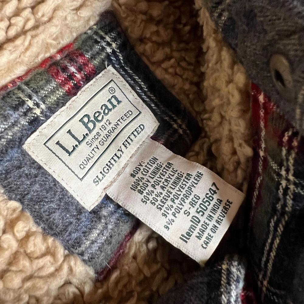 L.L.Bean Men’s Slightly Fitted Sherpa-Lined Flannel Shirt Jacket Plaid Red/Gray - Picture 3 of 9